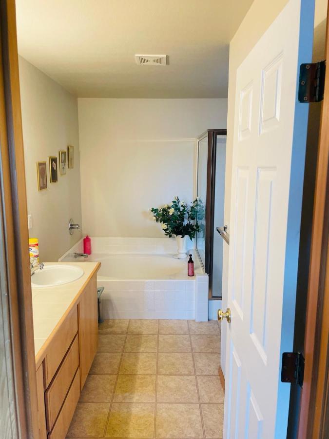 Adele House Private King * Portland